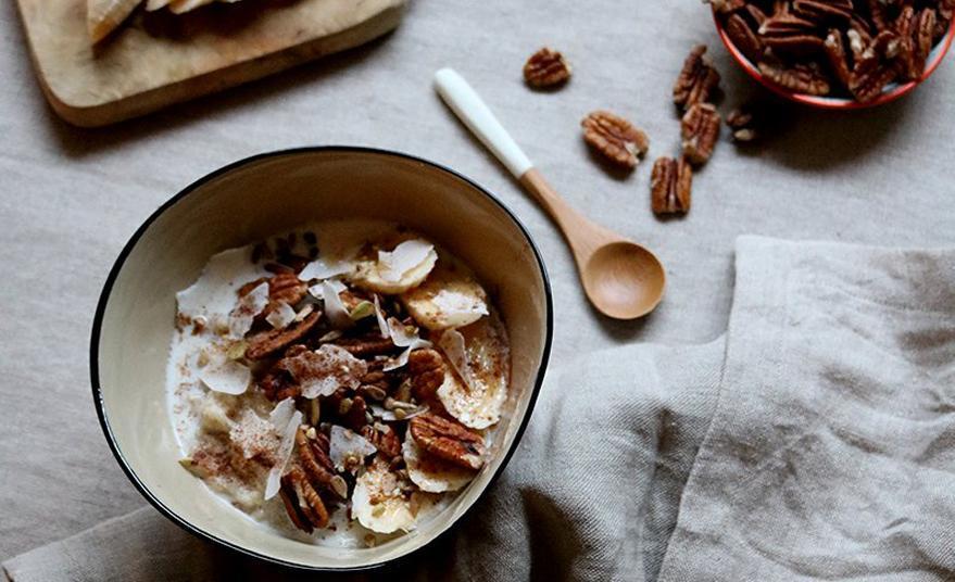 Recipe | Maple, Pecan & Banana Porridge