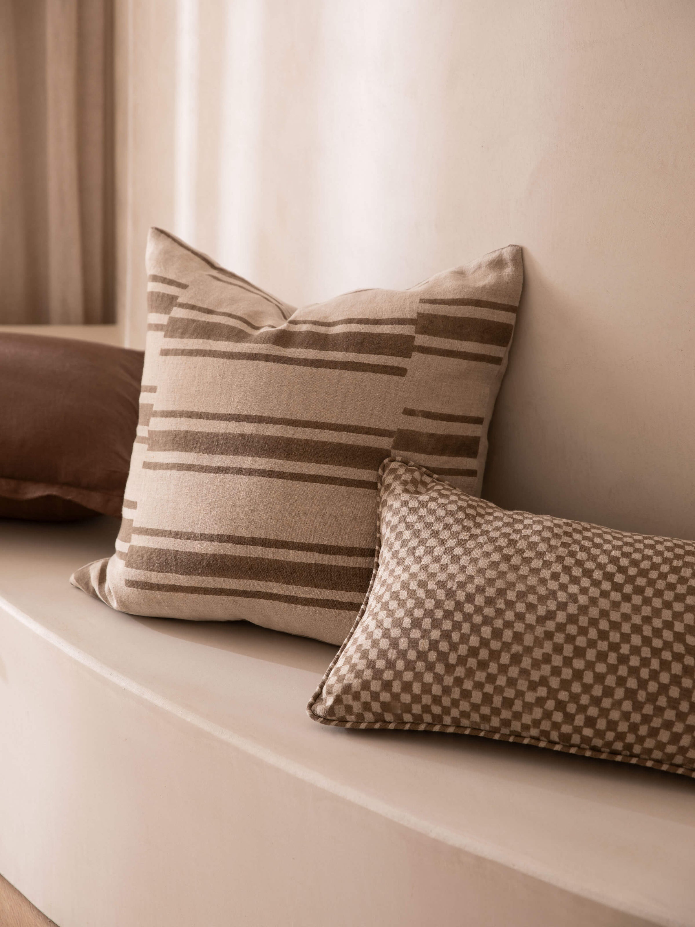 Buy Luxury Linen Cushions Online Lagos