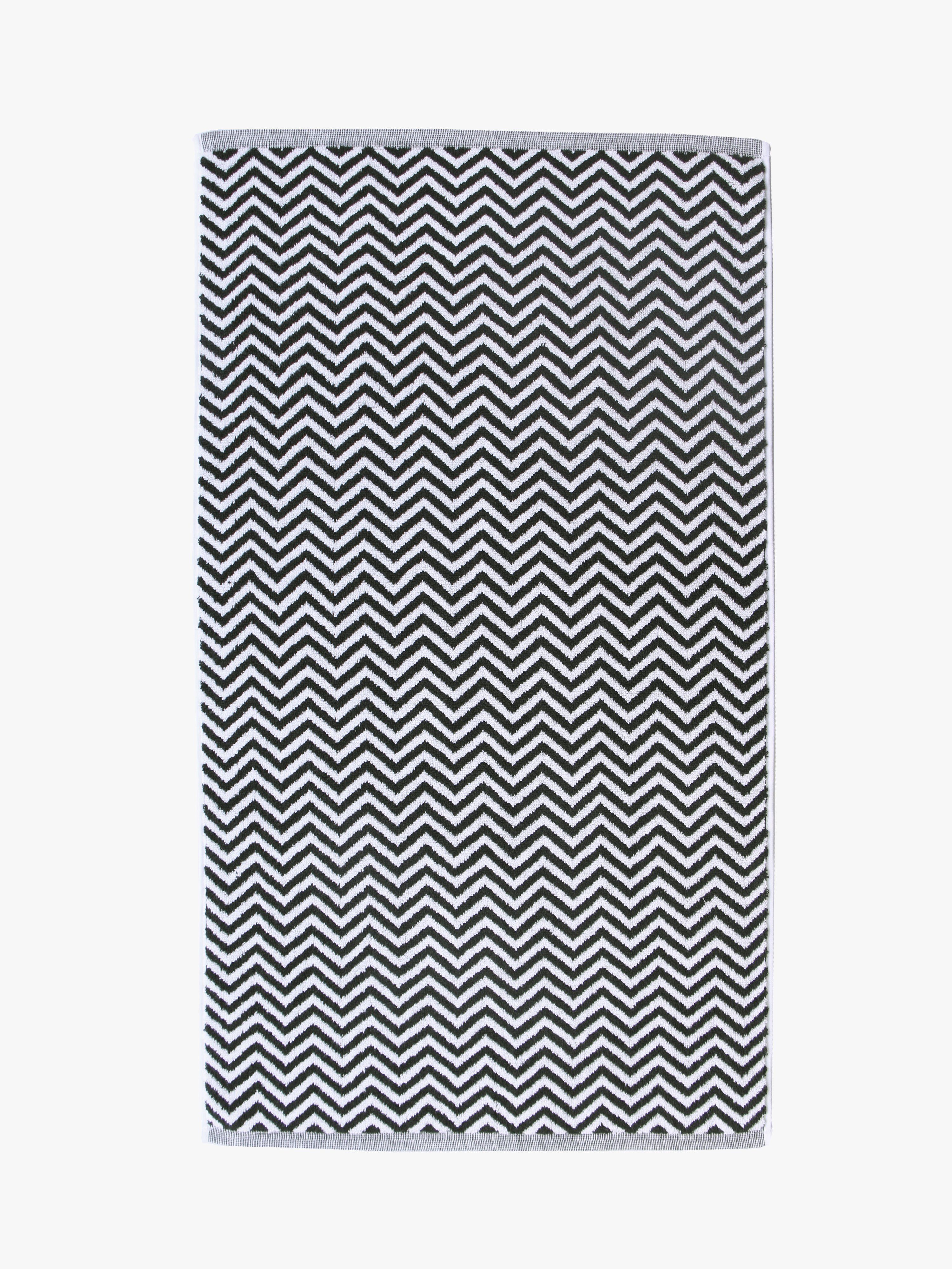 Black and white chevron bath towels deals